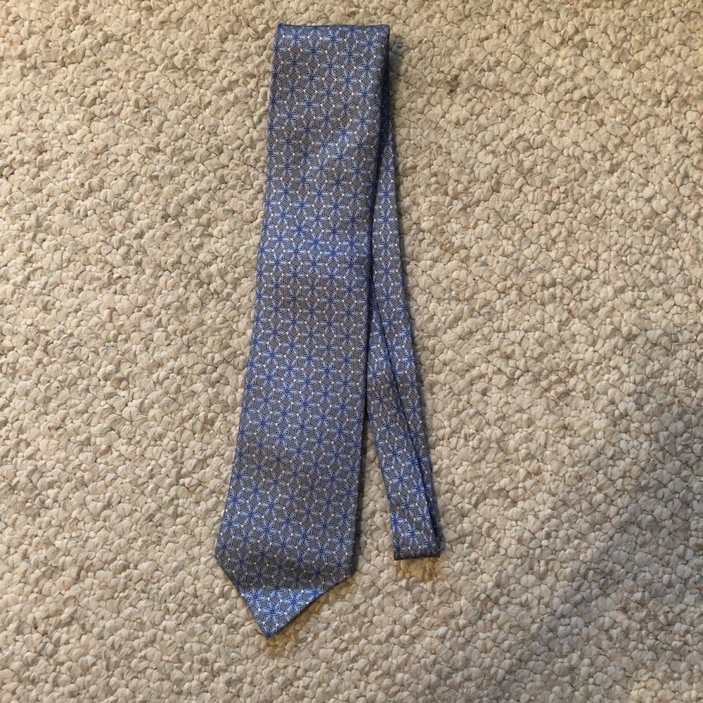 100% authentic Hermès silk men’s tie